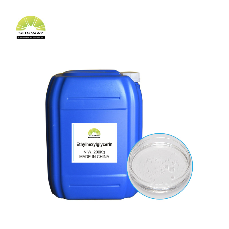 Líquido transparente com 99% de etilhexilglicerina, matéria-prima para detergentes de grau cosmético de alta pureza e conservantes.