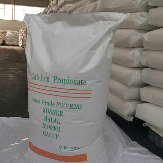 Propionato de cálcio de grau alimentício a granel grau alimentício E282 pó branco granulado para padaria CAS 4075-81-4 saco de 25 kg